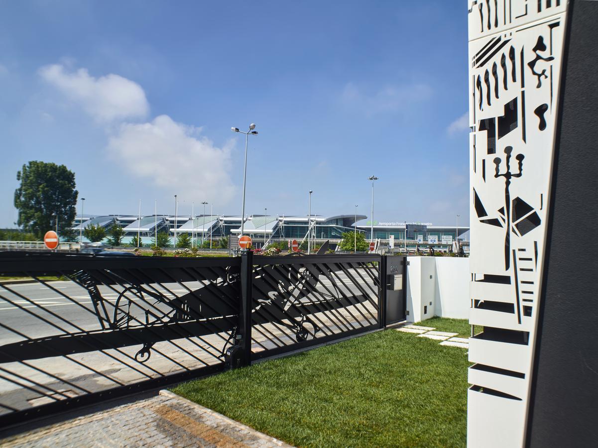 Solar Antigo Porto Aeroporto 4*